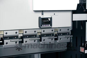 Press Brake Guarding System Lazersafe - Sentinel Plus
