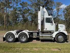 2007 Western Star 4800FX, Cat C15 500hp, 18sp - picture0' - Click to enlarge