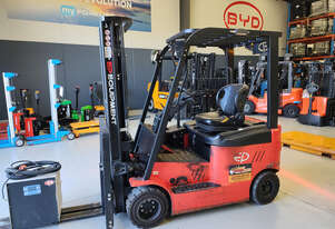 [EP] - 1.8T Counterbalance Forklift - SN: 2281000162 (Lithium)