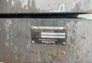 Volvo   EC300DL Volvo   EC300DL