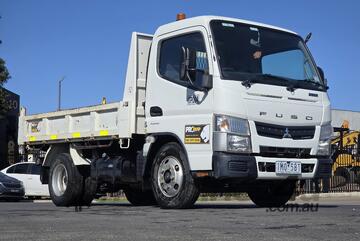 2018 FUSO CANTER 515 SWB TIPPER (TP004) WITH 6000KG GVM, FULL CIVIL SPEC, AUTO AND 43000KLMS