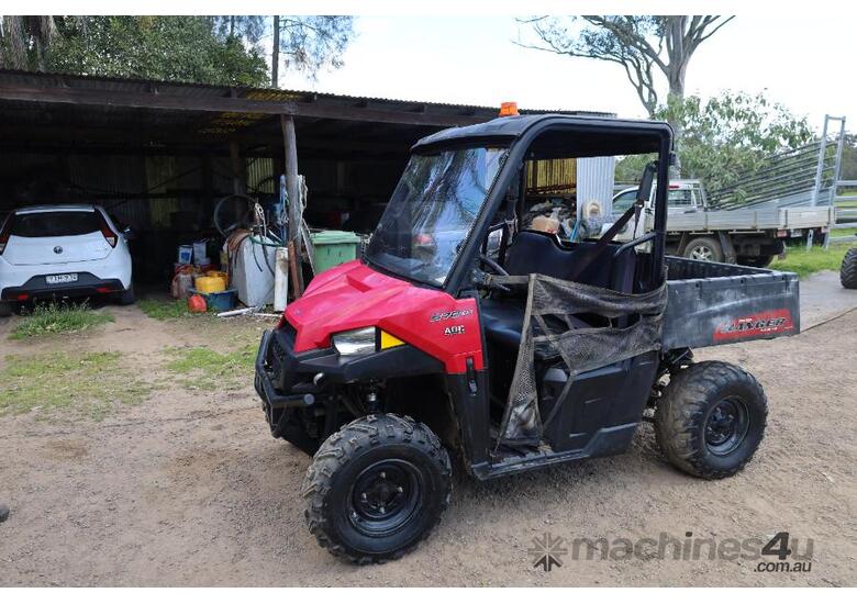 caption POLARIS 570 RANGER ATV