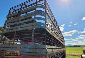 (8987) 38ft Stock Trailer 3x1 (Staughton Vale, VIC)