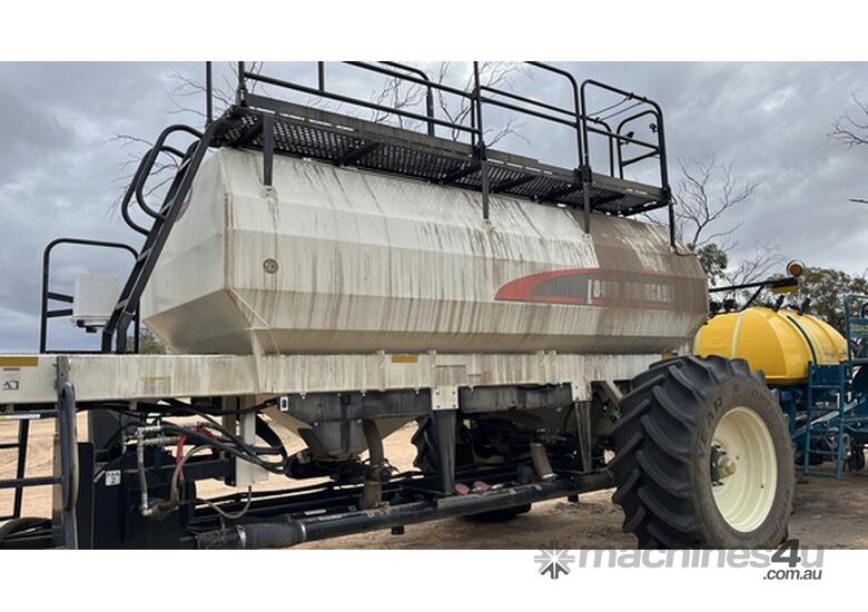 2024 Bourgault L8450 Air Carts