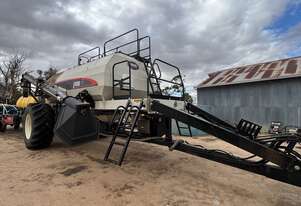 2024 Bourgault L8450 Air Carts
