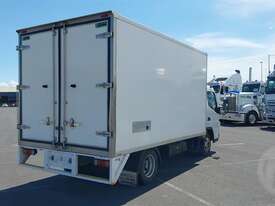 Fuso Canter - picture2' - Click to enlarge