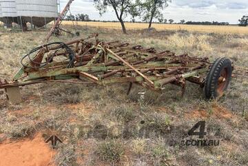 John Shearer 29 Tyne Scarifier