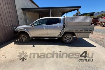 Mitsubishi Triton 4 x 4 Dual cab ute