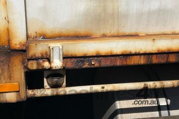 2005 Mercedes-Benz Atego Chipper Tipper Day Cab