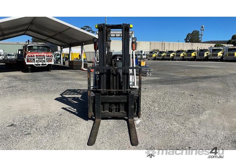 TCM FD30T3K Forklift