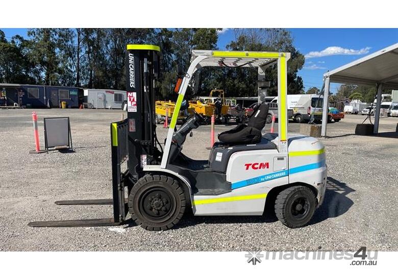 TCM FD30T3K Forklift