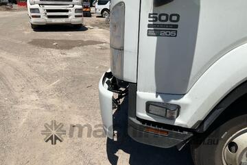 2013 Isuzu FRR500 Refrigerated Pan-Tech