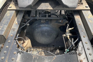 Isuzu 2005   GVD Prime Mover