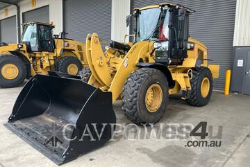CAT 938K Wheel Loaders integrated Toolcarriers