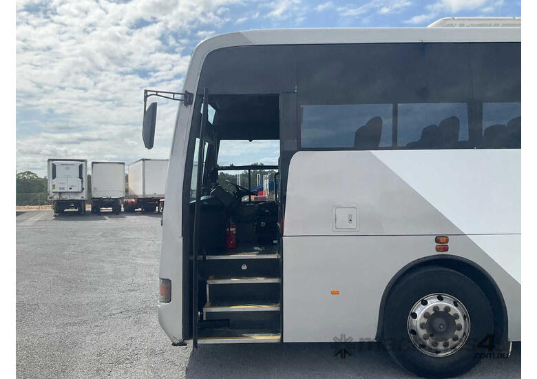 1998 Volvo B7R Coach