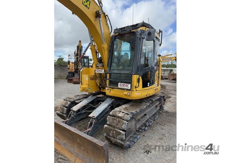 Tracked Excavator 