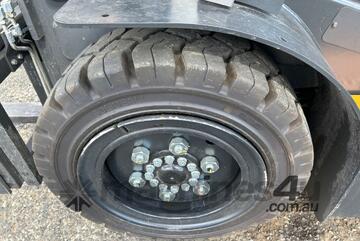 Crown 2022   CG25NXP Forklift