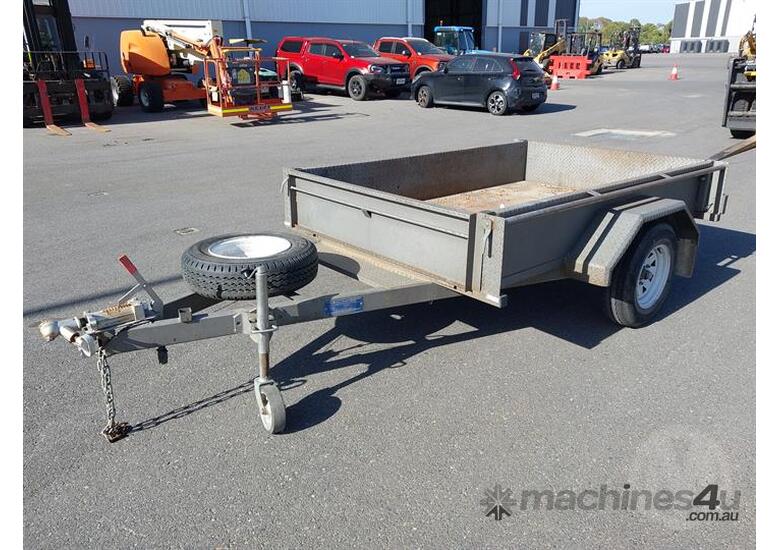 Basic Trailers 8X5