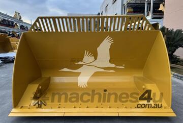 4 in 1 BEDROCK HIGH DUMP BUCKET FOR PIN ON CAT 924 - 930, 5.0M3 WLMHDPB924KPO1195.0
