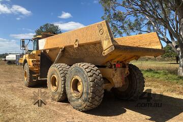 2004 Volvo A25D Articulated Dump Truck
