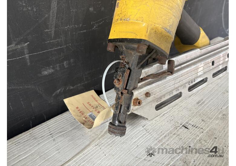 2x Air Powered Nail Guns