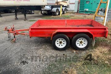 2011 Trailer Factory HD Dual Axle Box Trailer