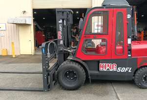 5.0c Forklift with Enclosed Cab and Air Conditioning