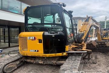2022 CAT 302.7CR