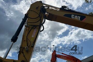 2016 Caterpillar 335F LCR Excavator (Steel Tracked)