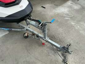 2011 Oceanic Trailers JSKM4R Single Axle Boat Trailer  - picture2' - Click to enlarge