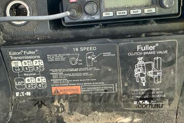 2008 Mitsubishi Fuso FS500 Tanker