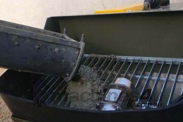 TB30C Crawler Concrete Pump with S- Valve and Admixture Pump.