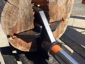 Log Splitter 4 Way Head - picture0' - Click to enlarge