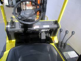 Hyster 2.50 DX  - picture2' - Click to enlarge