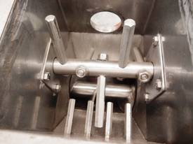 Food Extruder. - picture2' - Click to enlarge