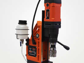 SCY-32HD High Quality Portable Magnetic Drill Machine  - picture0' - Click to enlarge