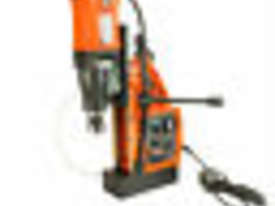 SCY-32HD High Quality Portable Magnetic Drill Machine  - picture2' - Click to enlarge