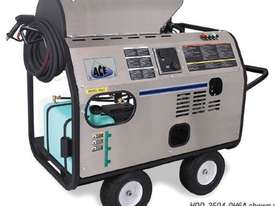 BAR Petrol Engine Driven Hot Pressure Cleaner HDB-3004 - picture0' - Click to enlarge