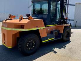 Toyota 16t Diesel Forklift 4FDK160 - picture1' - Click to enlarge