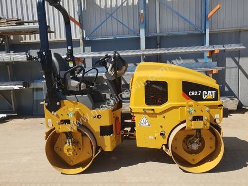 USED CAT CB-224D 3T TWIN DRUM ROLLER