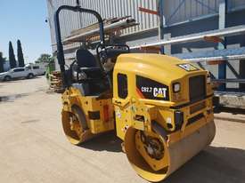 Used 2001 Caterpillar CB 224D Double Drum Smooth Rollers Used 2001 Caterpillar CB 224D Double Drum Smooth Rollers
