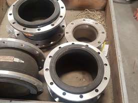 Flexable couplings - picture2' - Click to enlarge