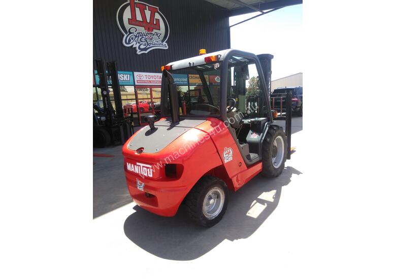 caption *RENTAL* 2.5T - 30T ROUGH TERRAIN FORKLIFT PER DAY