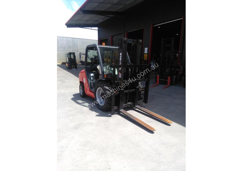 caption *RENTAL* 2.5T - 30T ROUGH TERRAIN FORKLIFT PER DAY