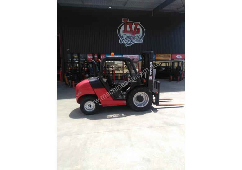 caption *RENTAL* 2.5T - 30T ROUGH TERRAIN FORKLIFT PER DAY