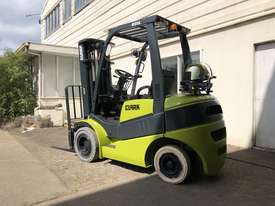 CLARK C25L Counterbalance 2.5 Tonne LPG Forklift - Hire - picture2' - Click to enlarge
