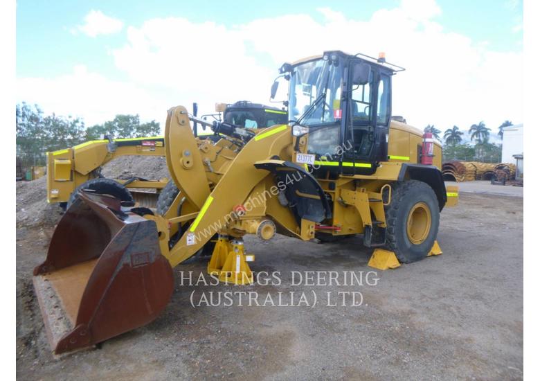 caption CATERPILLAR 924K Wheel Loaders integrated Toolcarriers