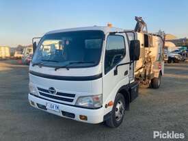 2008 Hino 300 Wide 2 - picture0' - Click to enlarge
