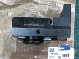 ISCAR Part Off Blade Holder. Through Coolant. For Okuma LB3000 lathe. BMT Turret - picture2' - Click to enlarge
