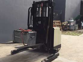Crown 30WRTL102 Heavy Duty Walkie Reach Forklift Fully Refurbished & Repainted (Container Entry) - picture1' - Click to enlarge